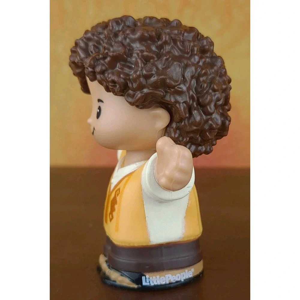 Fisher‎ Price Little People Encanto Camilo Hispanic Boy With Yellow Vest 2022